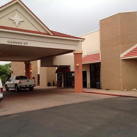 Hotel Wyndham Garden Amarillo Esterno foto