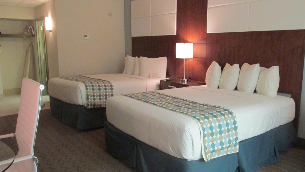 Hotel Wyndham Garden Amarillo Esterno foto