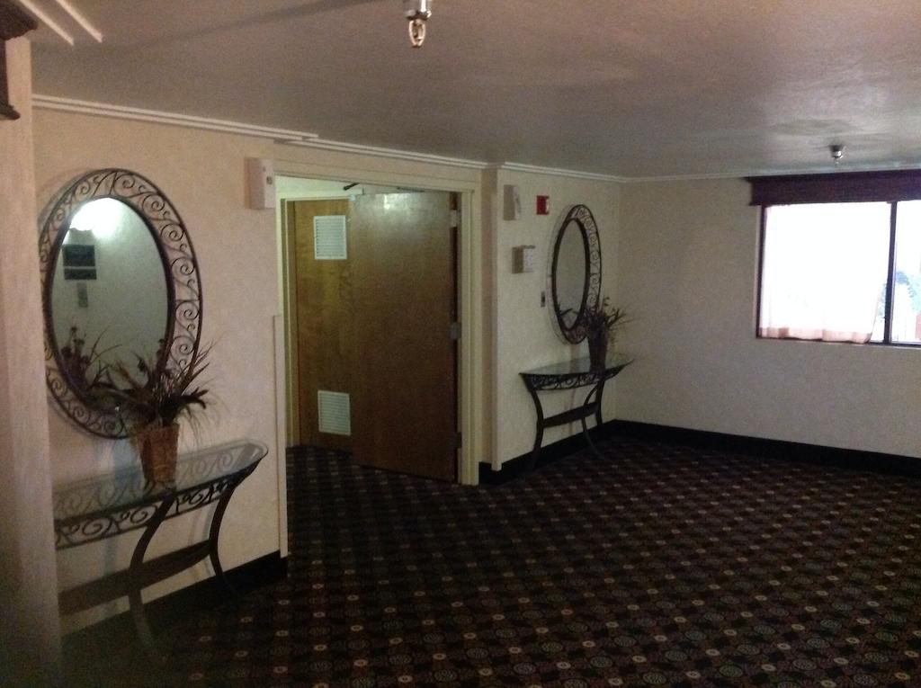 Hotel Wyndham Garden Amarillo Esterno foto