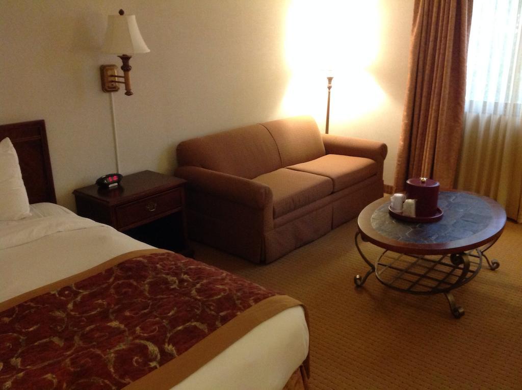 Hotel Wyndham Garden Amarillo Esterno foto