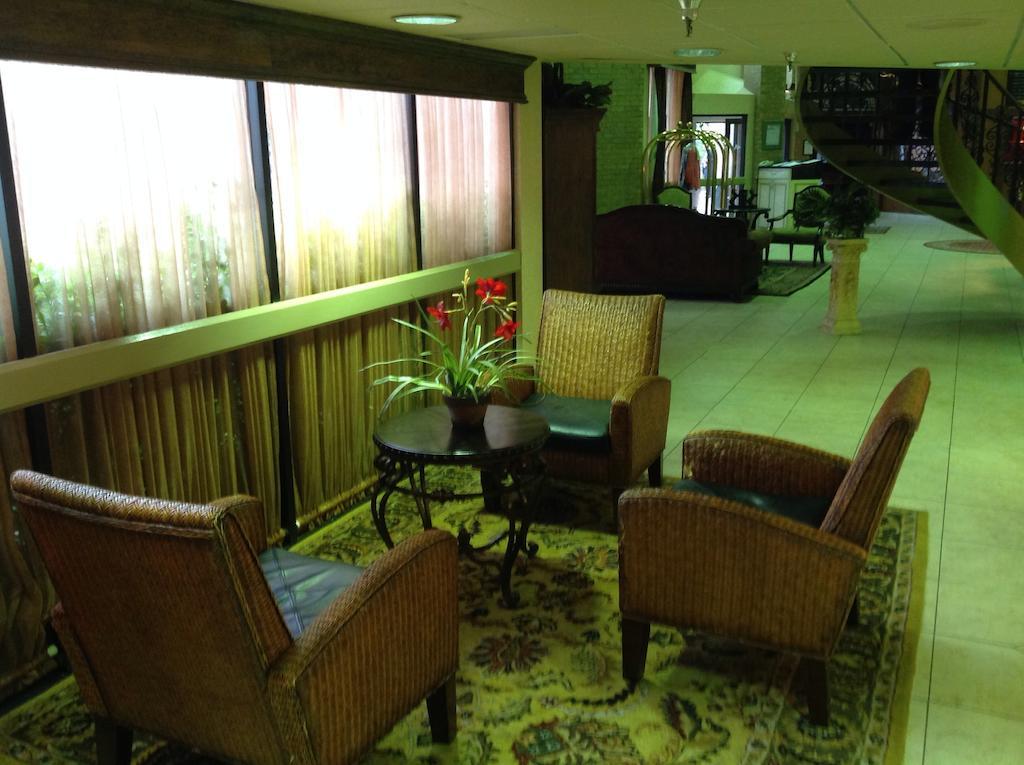 Hotel Wyndham Garden Amarillo Esterno foto